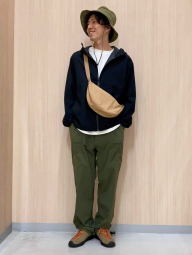 Штаны UNIQLO с карманами 1159851942 (Зеленый M)