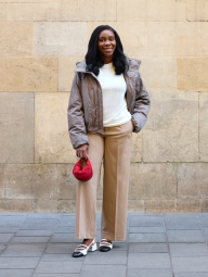 Класичні штани UNIQLO 1159858933 (Бежевий L)