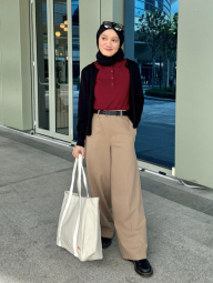 Класичні штани UNIQLO 1159858933 (Бежевий L)