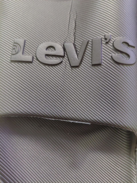 Чоловічі сланці Levi's шльопанці 39 (7 US) 26,5 см Чорний 1159841698