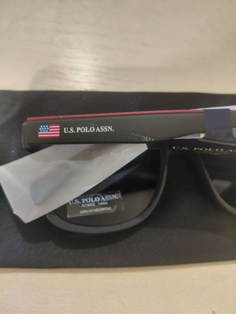 Солнцезащитные очки Rectangular U.S. Polo Assn 1163110050 (Черный/Красный One size)