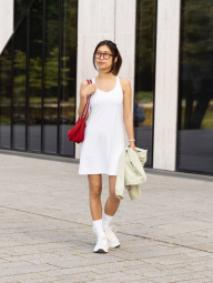 Спортивное платье AIRism Uniqlo с велосипедными шортами и вшитыми чашечками 1159843572 (Белый S)