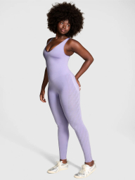 Спортивный бесшовный атласный комбинезон Victoria's Secret Pink 1159843688 (Сиреневый S)
