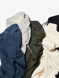 Женские спортивные штаны UNIQLO HEATTECH джоггеры на меху 1159843535 (Синий L)