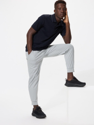 Джоггеры UNIQLO Ultra Stretch спортивные штаны с технологией DRY-EX 1160064069 (Серый M)