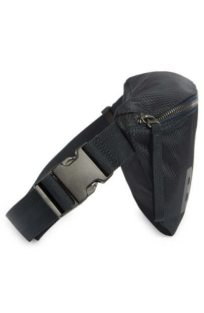 Вместительная поясная сумка Hugo Boss бананка 1159844516 Синий