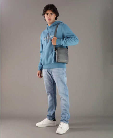 Сумка через плечо от Calvin Klein с логотипом 1159847593 Серый