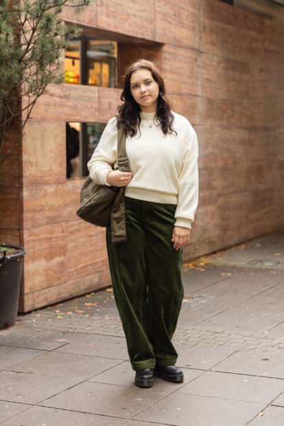 Объемная сумка через плечо Puffy Shoulder UNIQLO на утяжке 1159852165 Зеленый