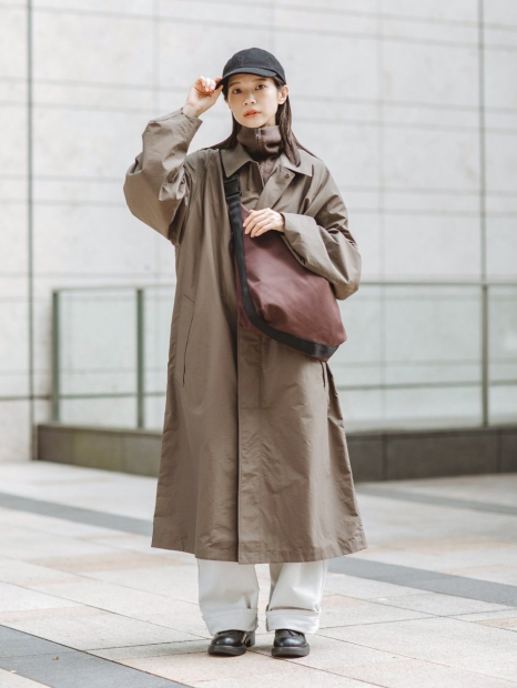 Сумка через плечо Messenger Shoulder UNIQLO на молнии 1159854345 Коричневый