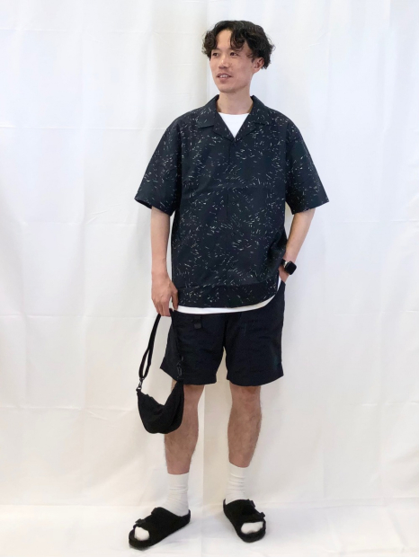 Компактная сумка UNIQLO через плечо 1159855923 Черный