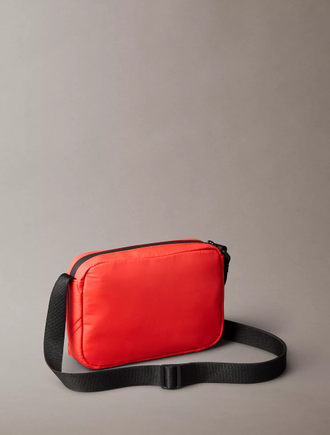 Нейлоновая сумка через плечо Puffer Camera Calvin Klein 1159861120 Красный
