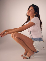 Жіноча сумка кроссбоді зі стразами Victoria's Secret у формі серця 1159841971 (Білий One size)