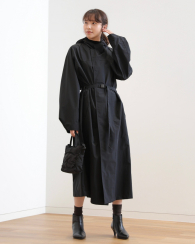 Сумка UNIQLO через плече 1159850364 Чорний