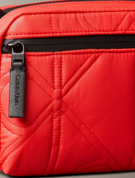 Нейлоновая сумка через плечо Puffer Camera Calvin Klein 1159861120 Красный