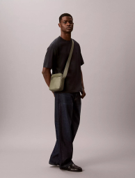 Сумка через плечо Pebbled Reporter Calvin Klein 1161920538 Зеленый