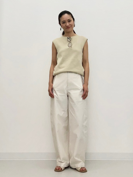 Свитер без рукавов UNIQLO 1159842143 (Бежевый XL)