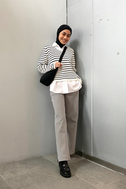 В'язаний светр UNIQLO з 3D-плетенням 1159852092 (Молочний S)