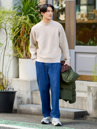 М'який светр UNIQLO із пряжі Soufflé 1159842498 (Бежевий 3XL)