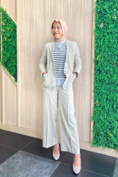 В'язаний светр UNIQLO з 3D-плетенням 1159852092 (Молочний S)