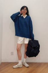 Пушистый свитер UNIQLO с V-образным вырезом 1159854800 (Синий S)