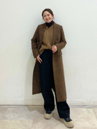 Пушистый свитер UNIQLO с V-образным вырезом 1159854976 (Коричневый L)