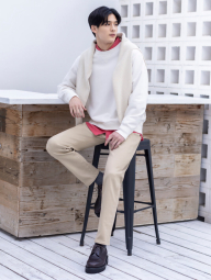 Текстурний 3D-в'язаний светр UNIQLO з круглим вирізом 1159855106 (Молочний XXL)