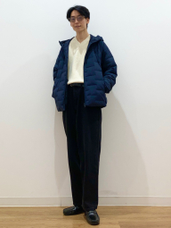 Текстурный 3D-вязаный свитер UNIQLO из бесшовной пряжи Soufflé 1159855864 (Молочный M)