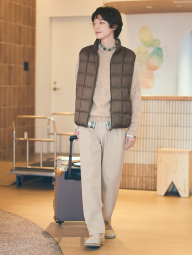 Вязаный свитер UNIQLO 1159860055 (Бежевый M)