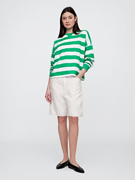 Женский оверсайз свитшот GAP 1159850795 (Белый/Зеленый M)