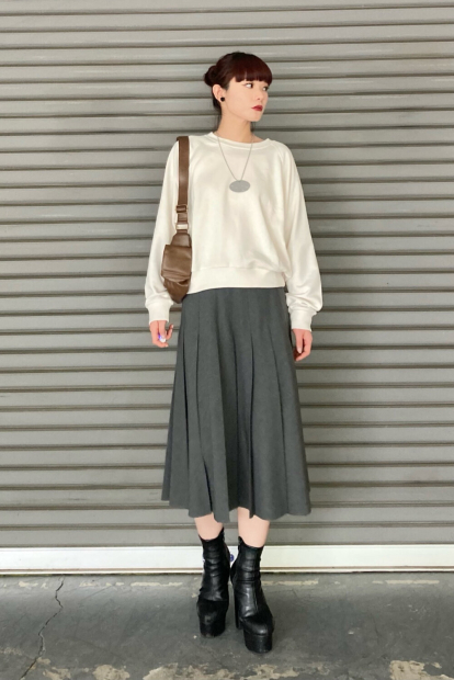 Світшот UNIQLO з круглим вирізом 1159854268 (Молочний L)