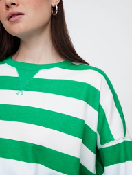 Женский оверсайз свитшот GAP 1159850795 (Белый/Зеленый M)