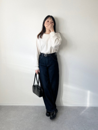 Світшот UNIQLO з круглим вирізом 1159854268 (Молочний L)