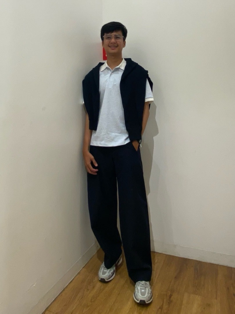 Стильная толстовка UNIQLO c полумолнией 1159839991 (Черный L)