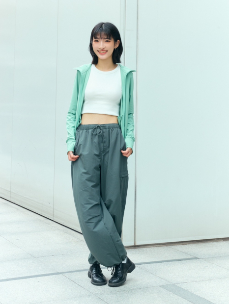 Легкая толстовка UNIQLO с защитой от ультрафиолета UPF40+ и технологией AIRism 1160533565 (Зеленый L)