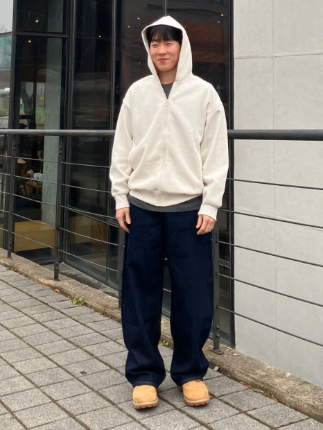 Толстовка на молнии UNIQLO с капюшоном 1162803211 (Молочный XXL)