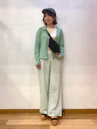 Легкая толстовка UNIQLO с защитой от ультрафиолета UPF40+ и технологией AIRism 1160533565 (Зеленый L)