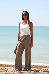 Женский топ-халтер UNIQLO AIRism со вшитыми чашками 1159849096 (Белый XL)