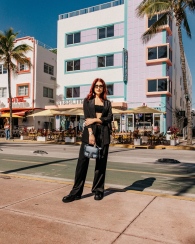 Жіночий укорочений топ Armani Exchange з паєтками 1159860062 (Чорний L)