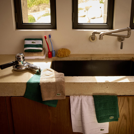 Банное полотенце Lacoste 1159856104 (Зеленый One size)