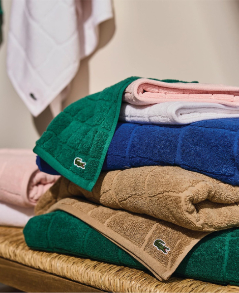Банное полотенце Lacoste 1161264511 (Розовый One size)