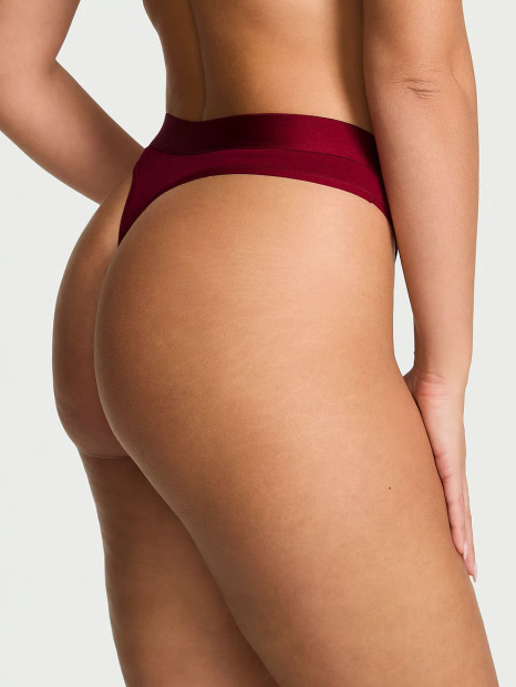 Трусики тонг Victoria's Secret с логотипом из страз 1159857731 (Бордовый S)