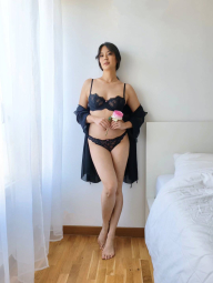 Мереживні трусики тонг Victoria's Secret 1159839802 (Чорний S)