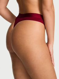 Трусики тонг Victoria's Secret с логотипом из страз 1159857731 (Бордовый S)