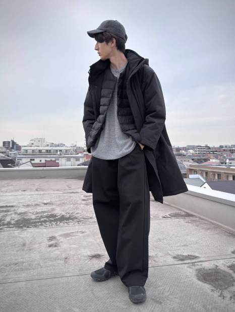 Длинная куртка UNIQLO с капюшоном 1159855137 (Черный XL)