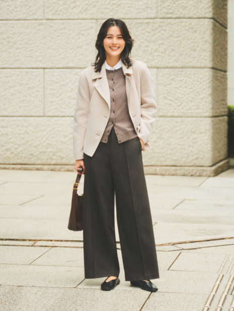 Жіноче коротке пальто Uniqlo 1159859368 (Молочний XXL)