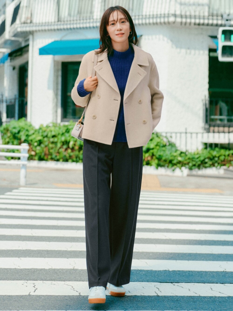 Жіноче коротке пальто Uniqlo 1159859368 (Молочний XXL)