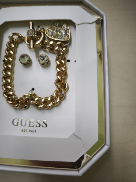 Набор украшений GUESS браслет с подвеской и серьги 1159838768 (Золотистый One size)