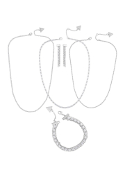Набор украшений GUESS три колье, серьги и браслет 1161960827 (Серебристый One size)