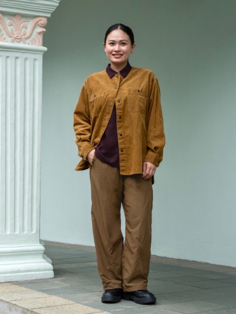 Вельветовая куртка UNIQLO на пуговицах 1159850538 (Коричневый M)