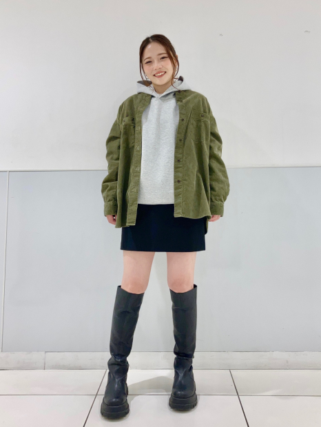 Вельветовая куртка UNIQLO на пуговицах 1159855894 (Зеленый XL)